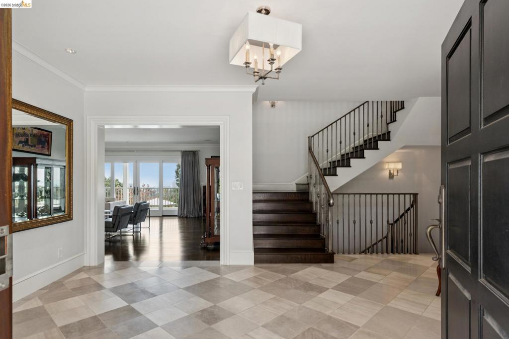 331 Hillside Ave