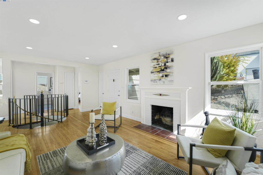 FAIRMONT TERRACE - Residential