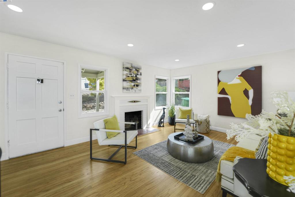 FAIRMONT TERRACE - Residential