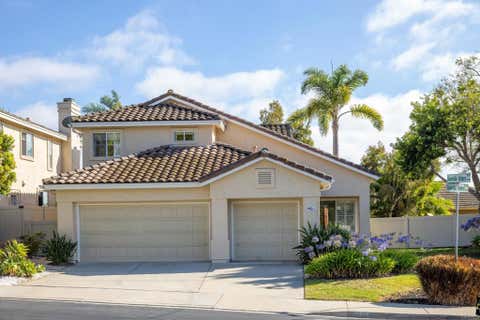 Photo of 2819 Avenida Valera, Carlsbad, CA 92009 (MLS # NDP2607106)