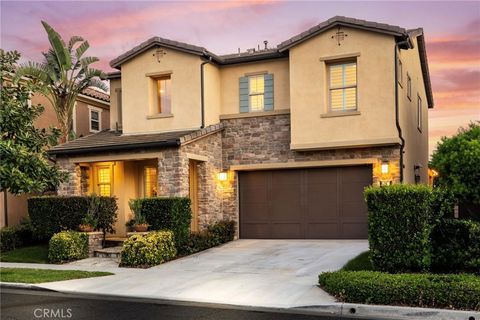 26 Morning Glory Lake Forest CA 92630