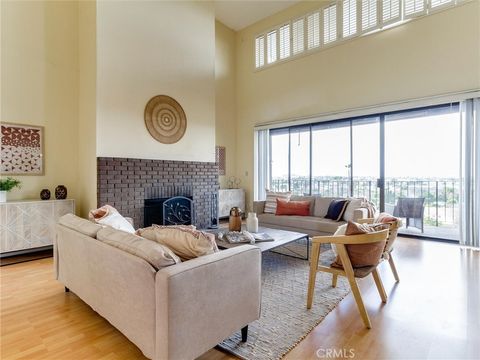 1923 Molino Avenue 303 Signal Hill CA 90755