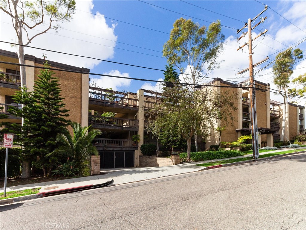 1923 Molino Avenue 303