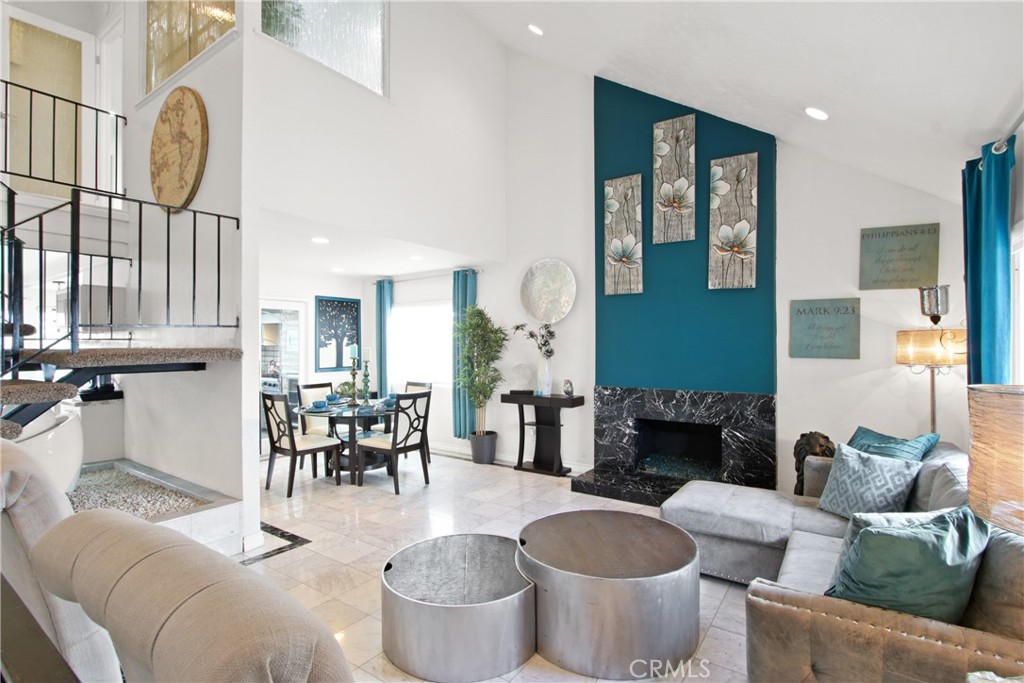 1107 Woodbury Drive