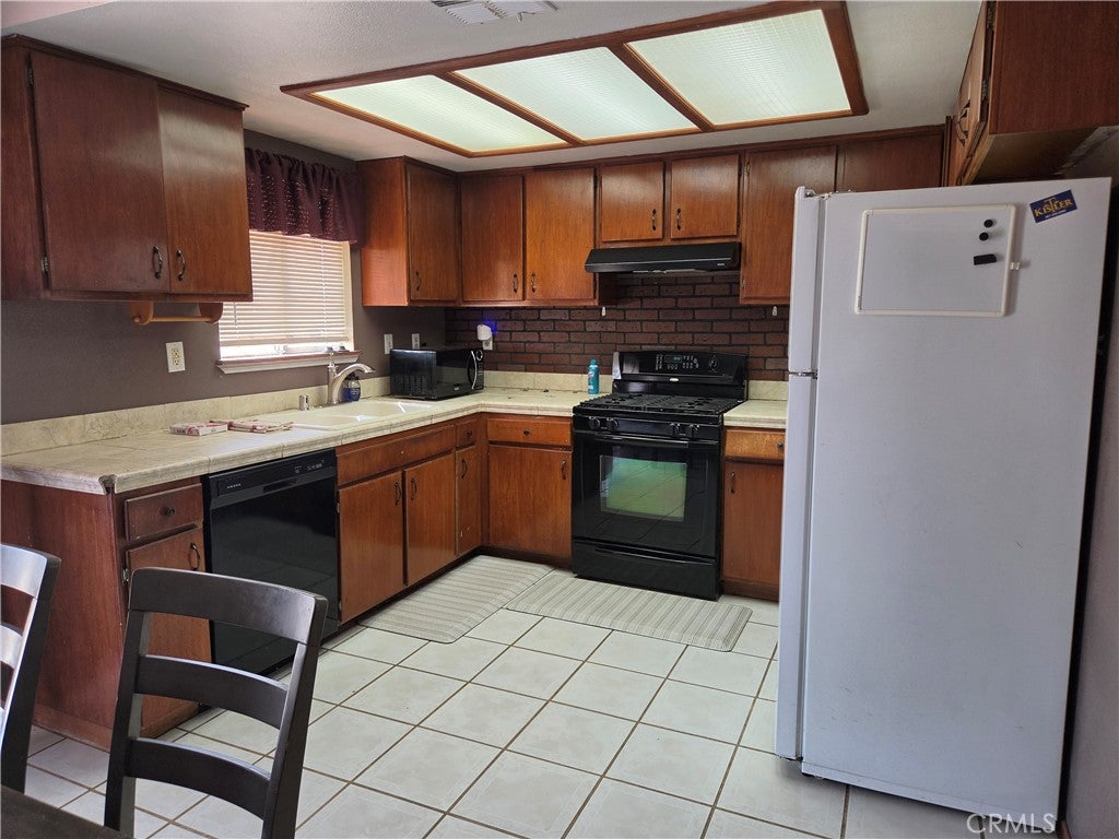 40104 174th E