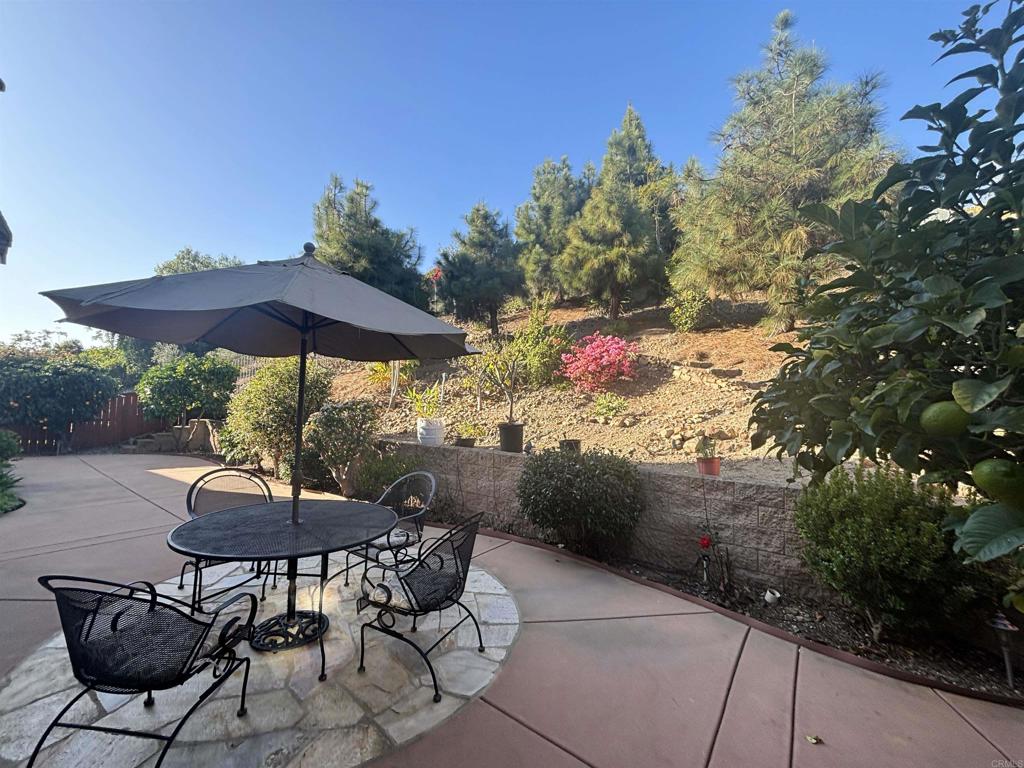 1727 Blue Water Lane