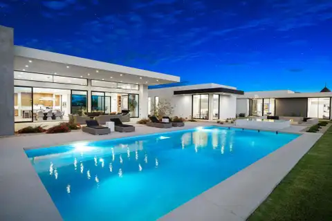 MLS: 219147431DA