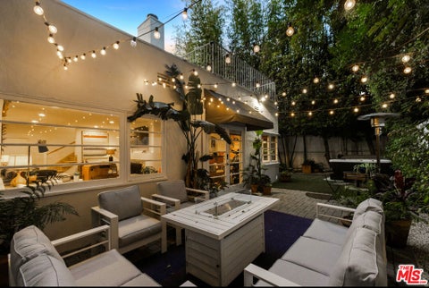 Photo of 8467 Willoughby Avenue, Los Angeles, CA 90069 (MLS # 26954059)