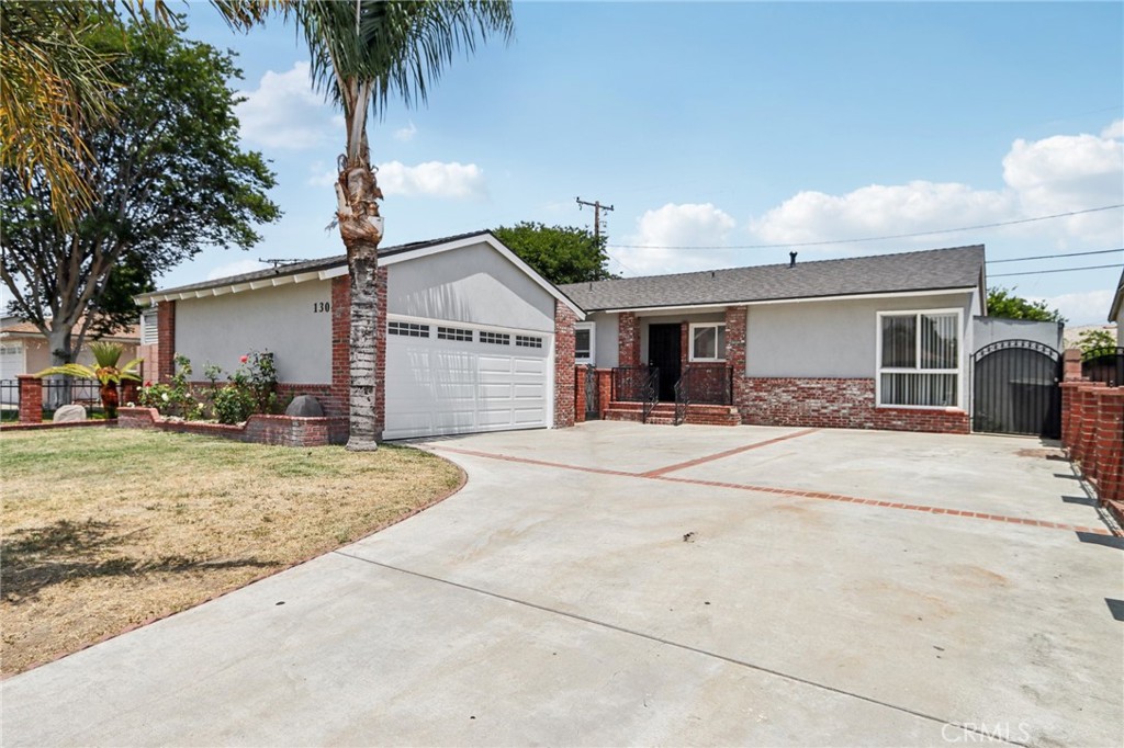 1304 N Devonshire Road