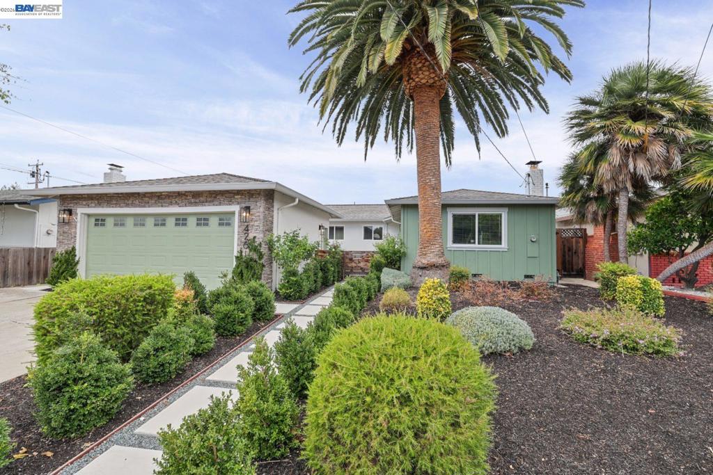 426 Falcon Way
