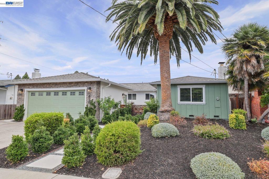 426 Falcon Way