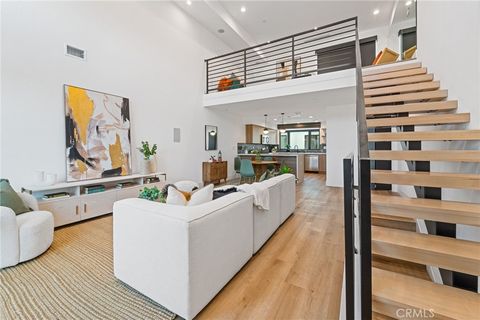 11314 Victory Boulevard North Hollywood CA 91606