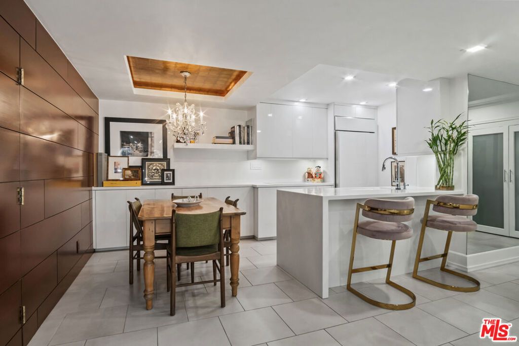 Photo of 1230 Horn Avenue #304, West Hollywood, CA 90069 (MLS # 25581261)