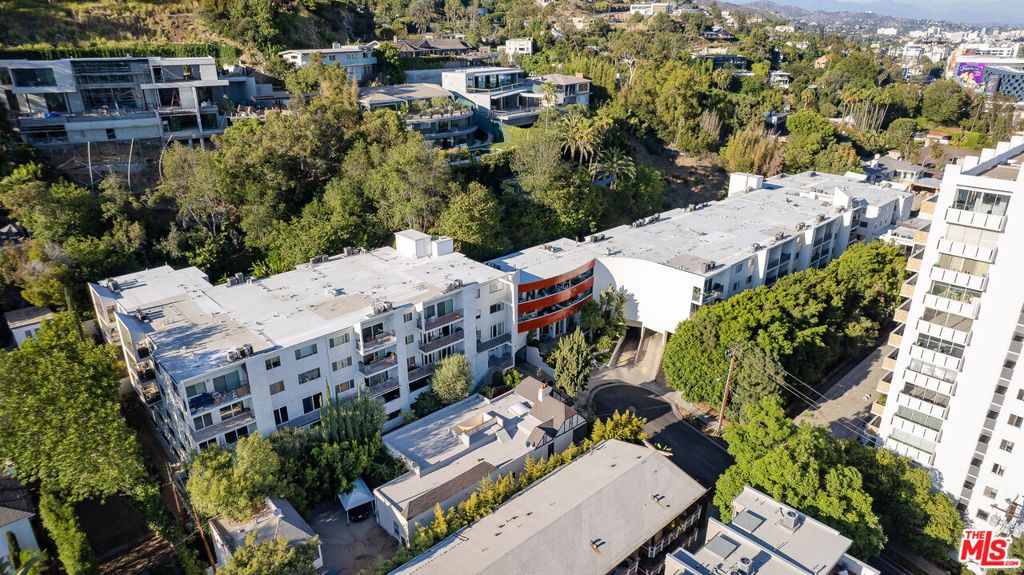 Photo of 1230 Horn Avenue #304, West Hollywood, CA 90069 (MLS # 25581261)