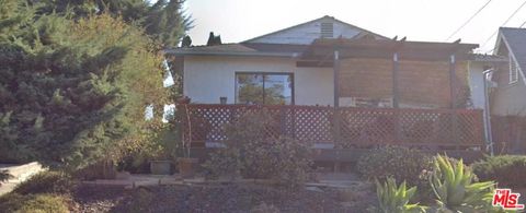 Photo of 2140 Lemoyne Street, Los Angeles, CA 90026 (MLS # 21746348)