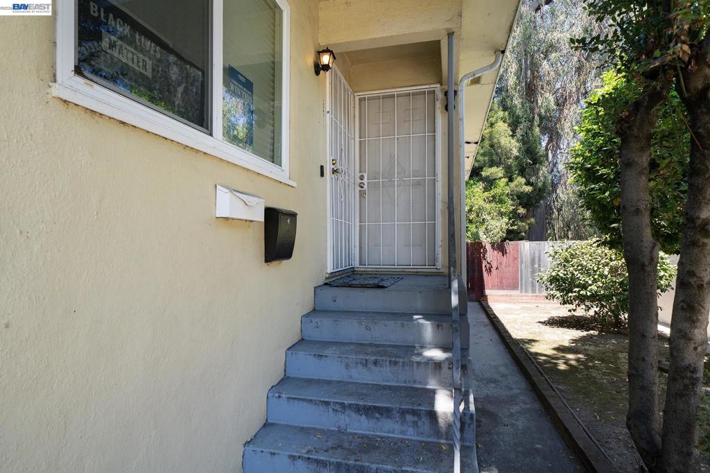 3211 Courtland Ave