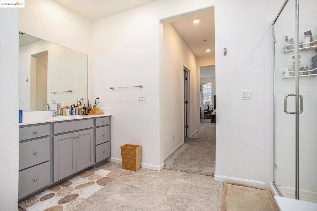 TRACY GARDENS - Residential