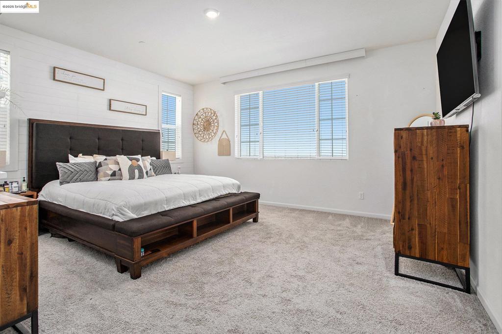 TRACY GARDENS - Residential