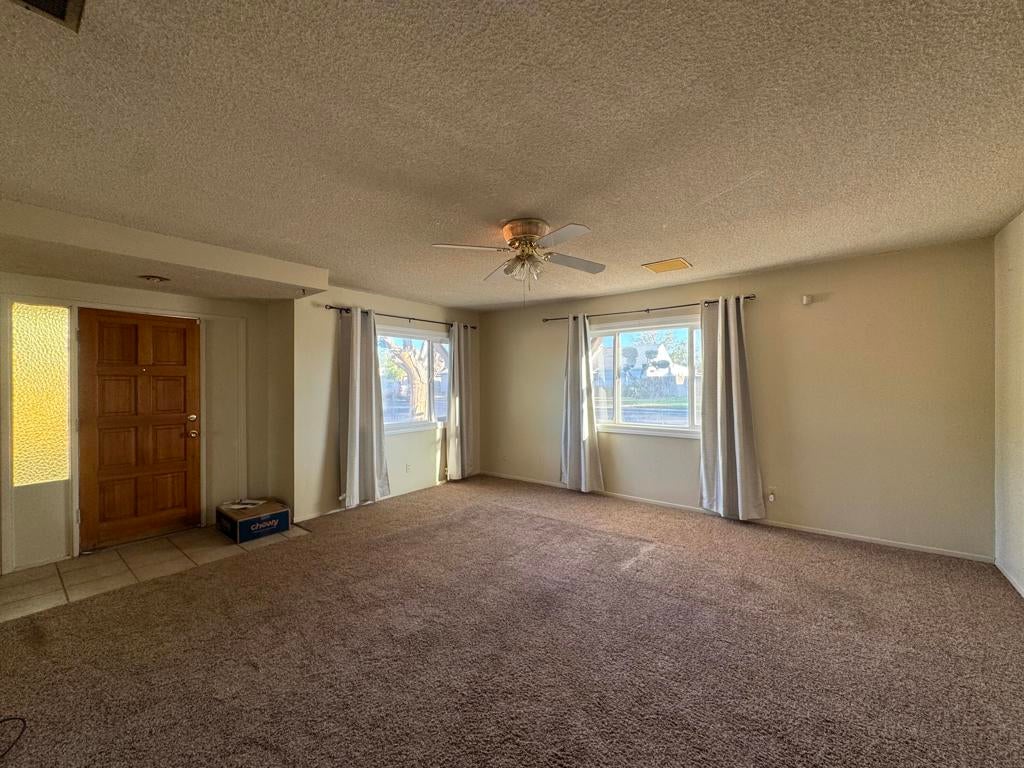 301 N Sola Avenue