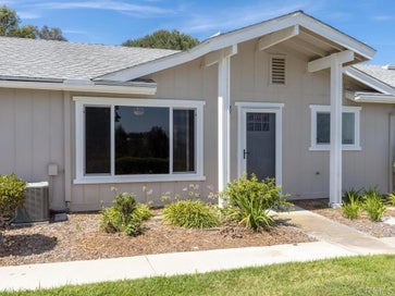 4362 Dowitcher Way Oceanside CA 92057