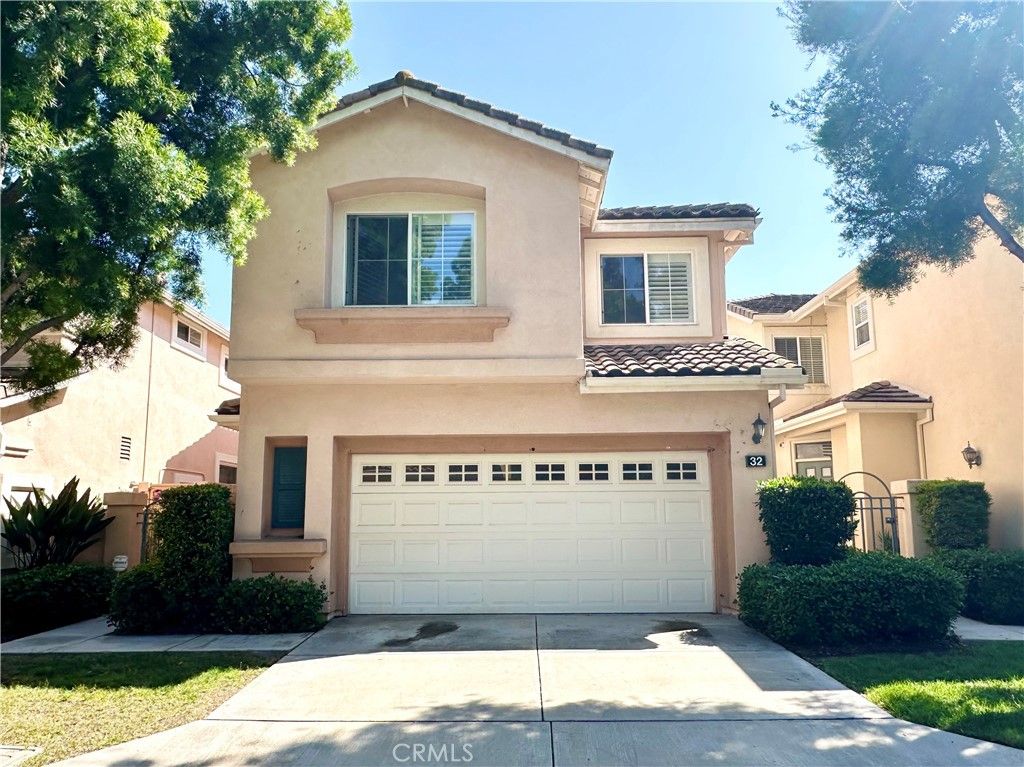 Photo of 32 Santa Cruz Aisle, Irvine, CA 92606 (MLS # OC26095817)