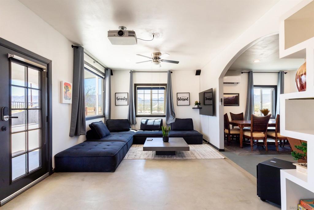 5066 LEAR AVE
