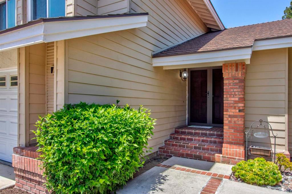 1140 Countrywood Lane