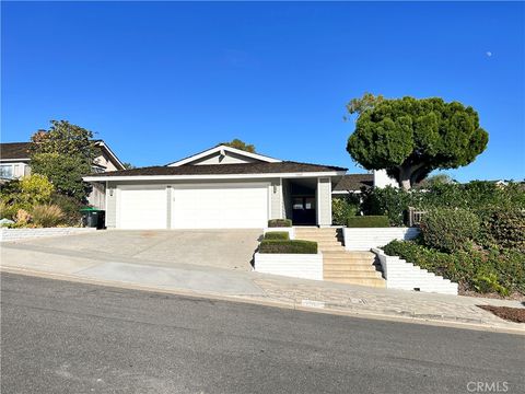 Photo of 1200 Outrigger Dr, Corona Del Mar, CA 92625 (MLS # AR25282101)