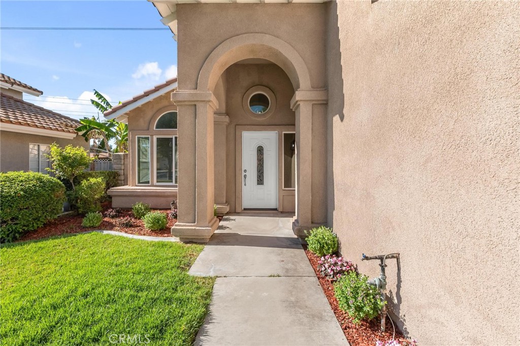6860 Stone Pine Court