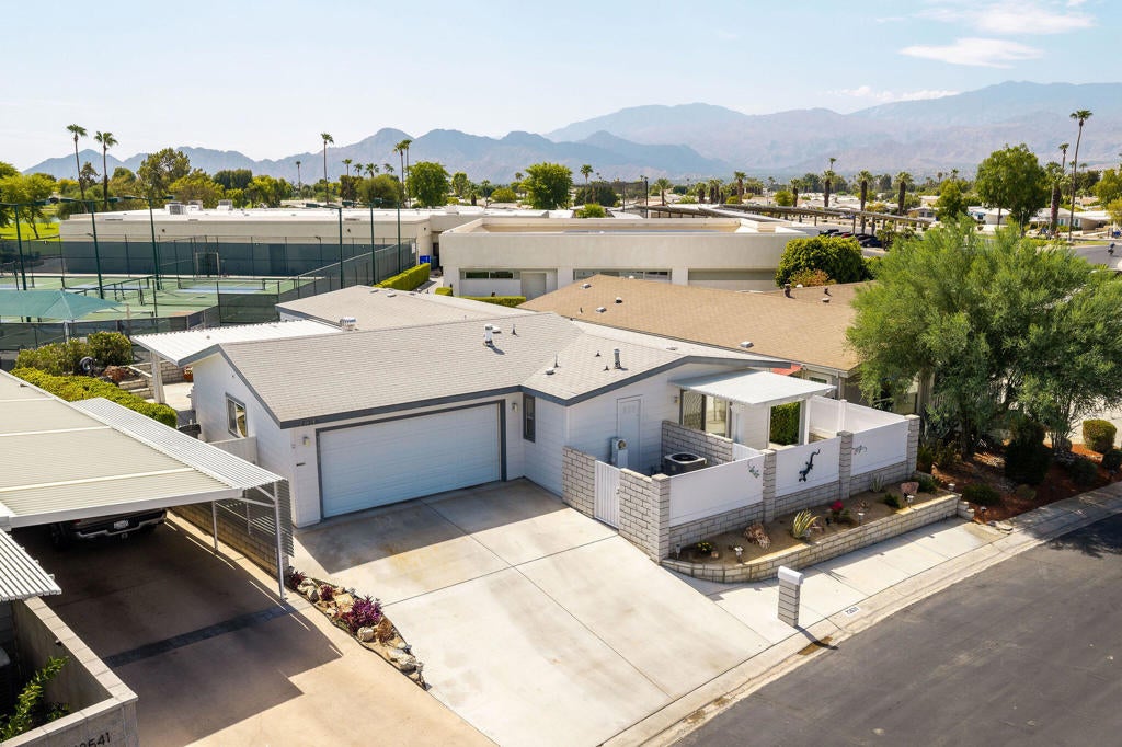 73531 Cabazon Peak Drive