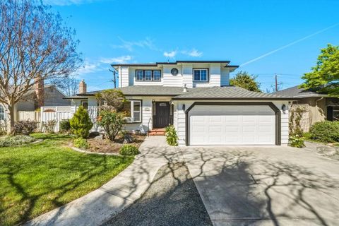 Photo of 2215 Sunny Vista Drive, San Jose, CA 95128 (MLS # ML82038946)