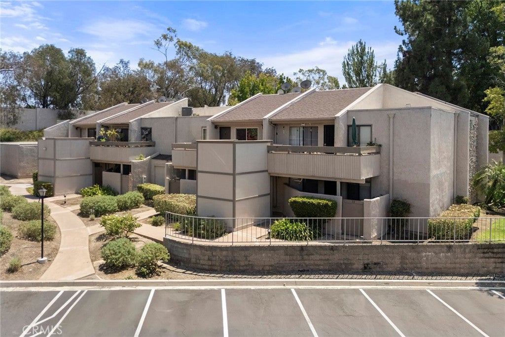 3046 Associated Road 44