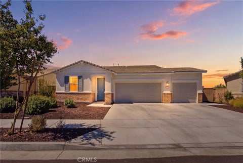 Photo of 1919 Rodeo DR, Hemet, CA 92545 (MLS # SW26201648)