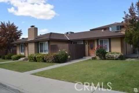 Photo of 4116 Parker Avenue, Bakersfield, CA 93309 (MLS # SR25275841)