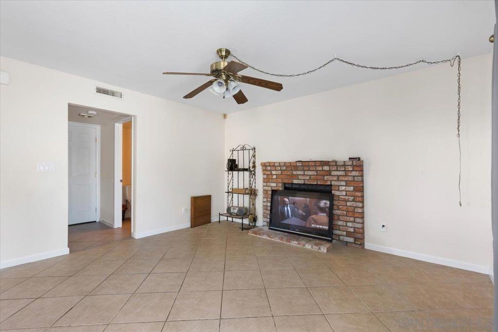 1057 Paseo Del Norte