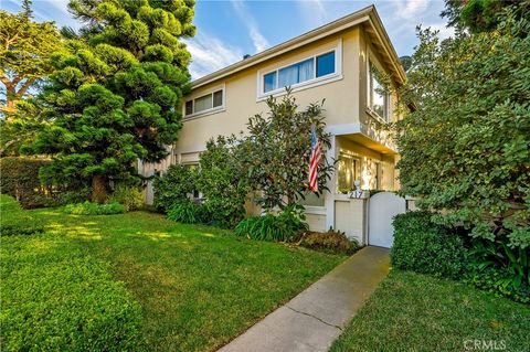 Photo of 217 Cypress Street #B, Laguna Beach, CA 92651 (MLS # LG25191645)