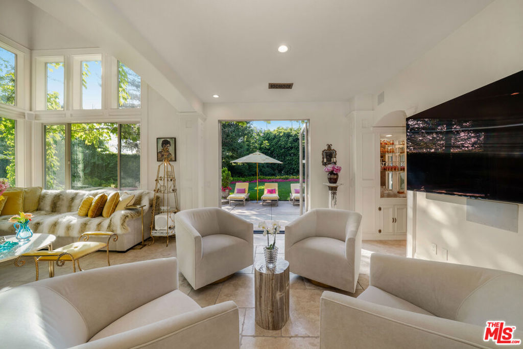 The Enclave in Toluca Lake - Residential Lease