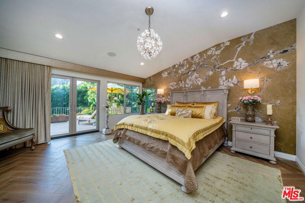 The Enclave in Toluca Lake - Residential Lease