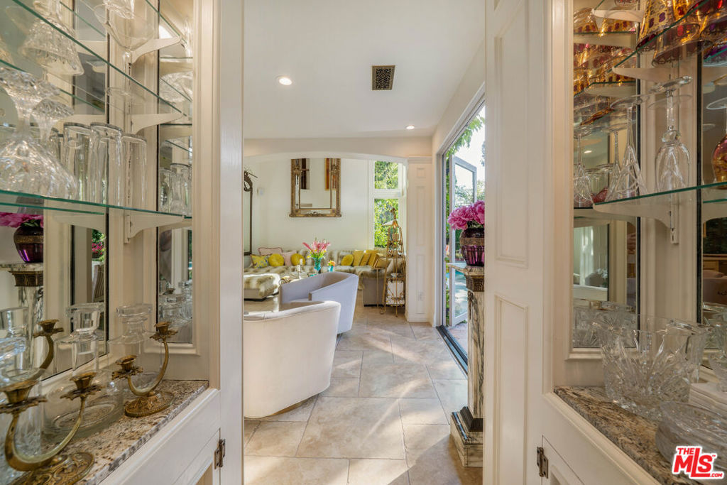 The Enclave in Toluca Lake - Residential Lease