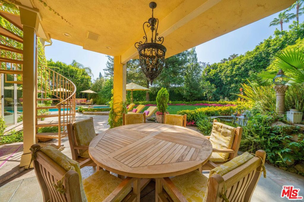 The Enclave in Toluca Lake - Residential Lease