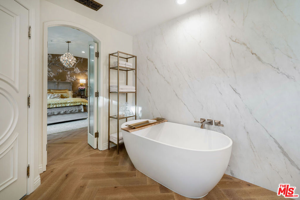 The Enclave in Toluca Lake - Residential Lease