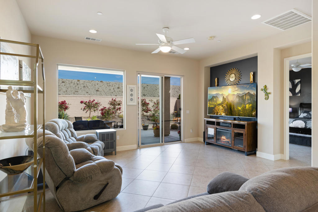 Sun City Shadow Hills (30921) - Residential