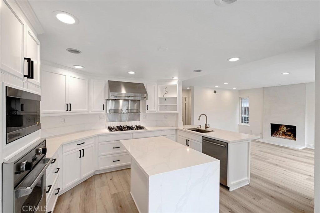 28101 Westfield Drive