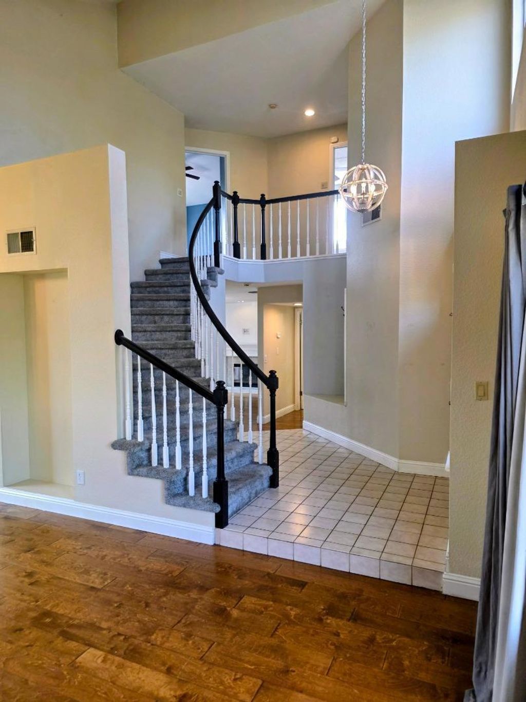 Photo of 2212 Thurton Drive, Roseville, CA 95747 (MLS # ML82040029)