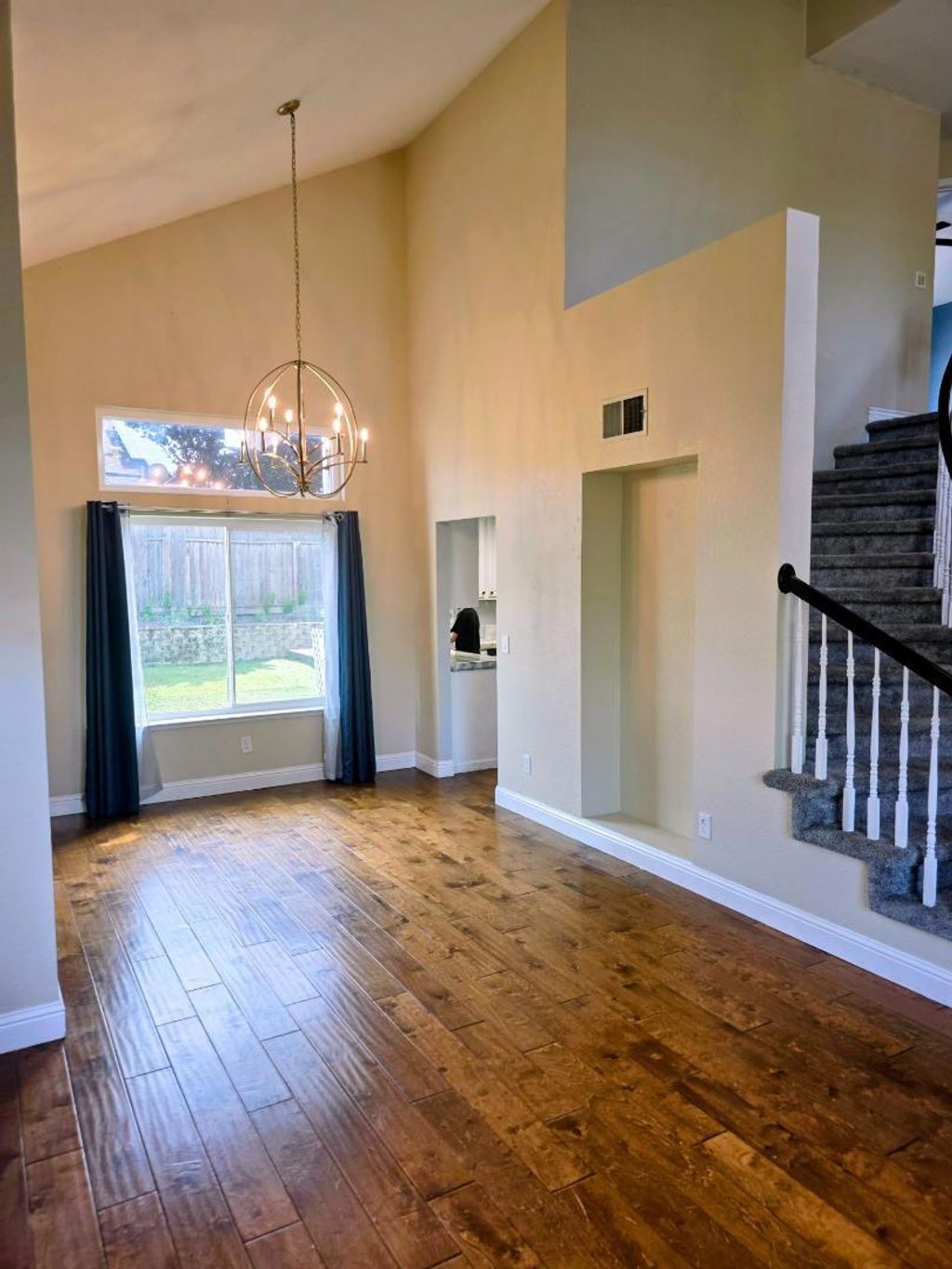 Photo of 2212 Thurton Drive, Roseville, CA 95747 (MLS # ML82040029)