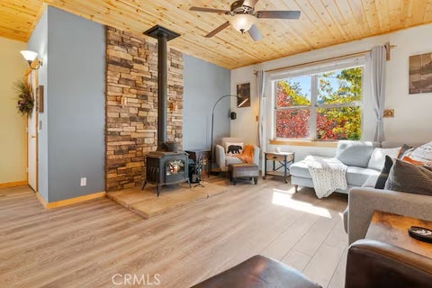 Photo of 40272 Mahanoy Lane Ln, Big Bear Lake, CA 92315 (MLS # SW26187793)