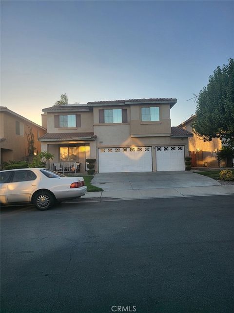 Photo of 7436 Lawrence Pl, Fontana, CA 92336 (MLS # IV25256564)