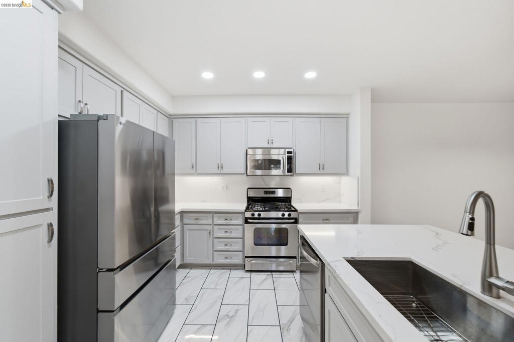 4132 Clarinbridge Cir