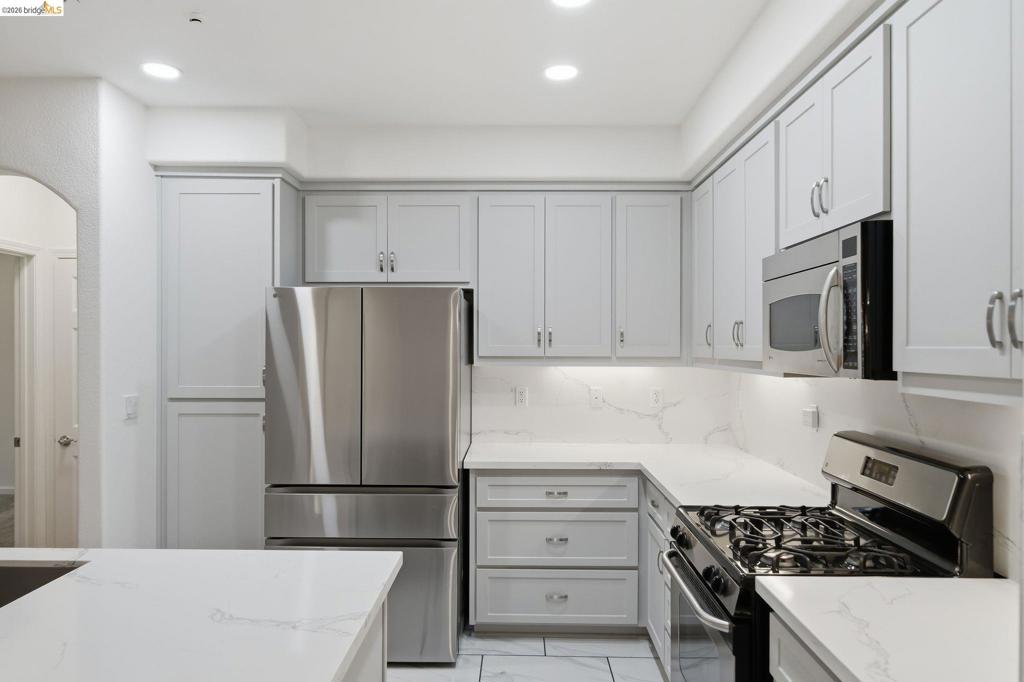 4132 Clarinbridge Cir