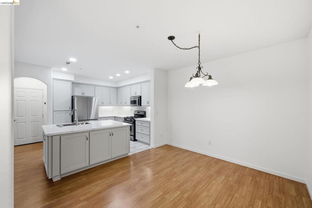 4132 Clarinbridge Cir